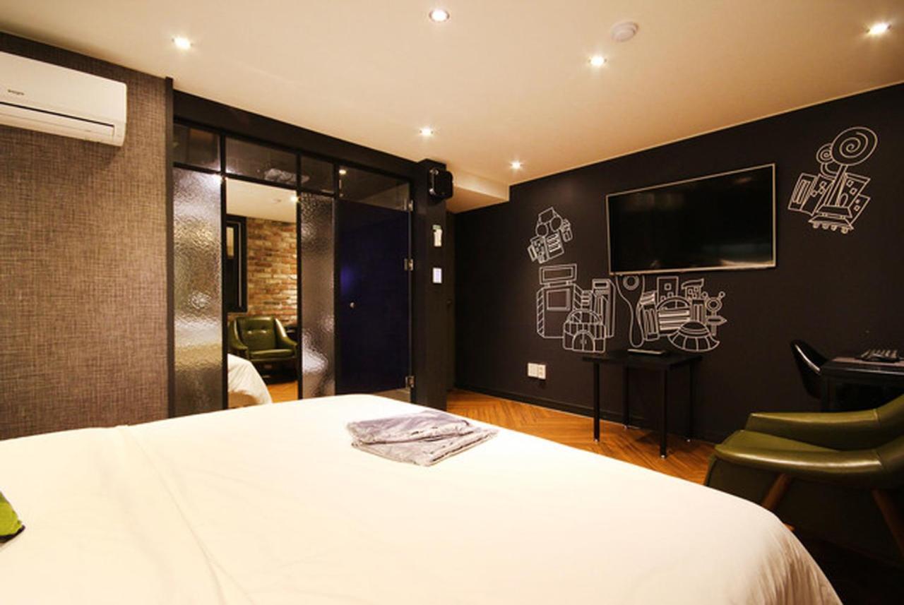 בוסאן Hotel Bellus מראה חיצוני תמונה