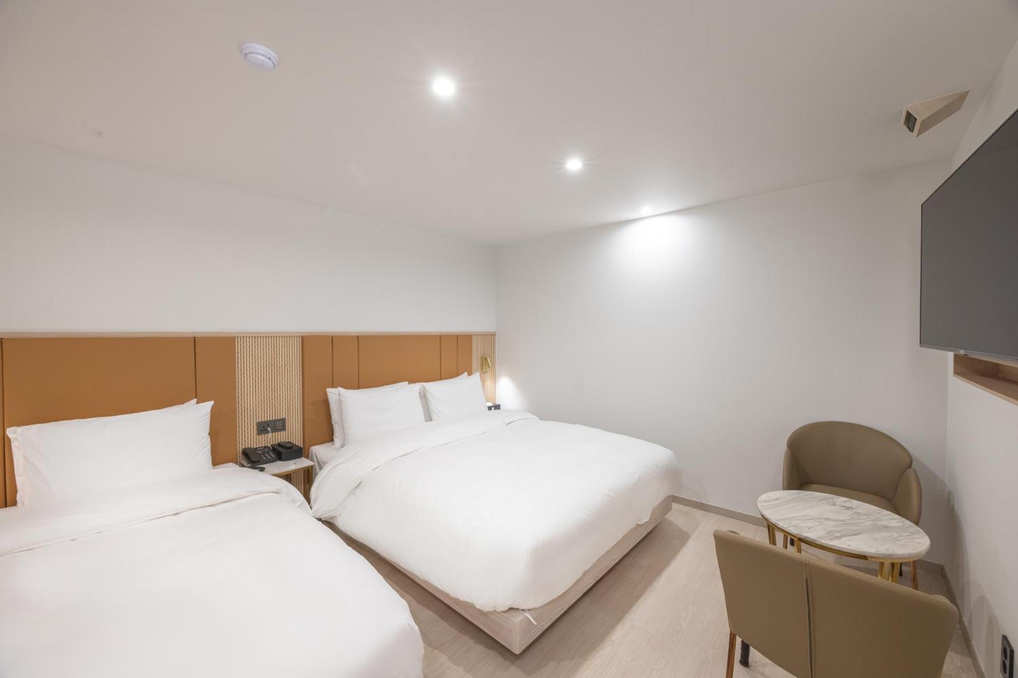בוסאן Hotel Bellus מראה חיצוני תמונה