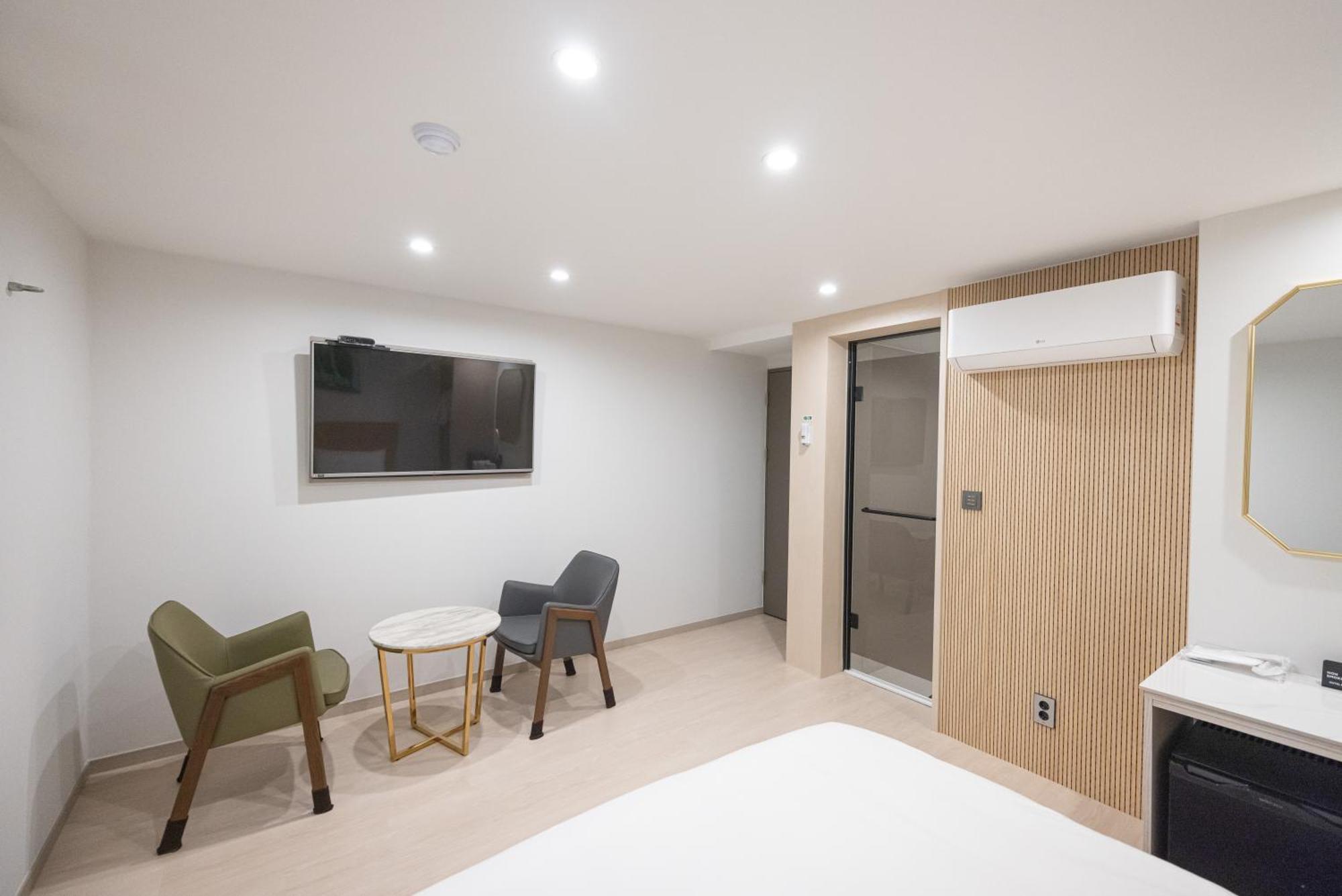 בוסאן Hotel Bellus מראה חיצוני תמונה
