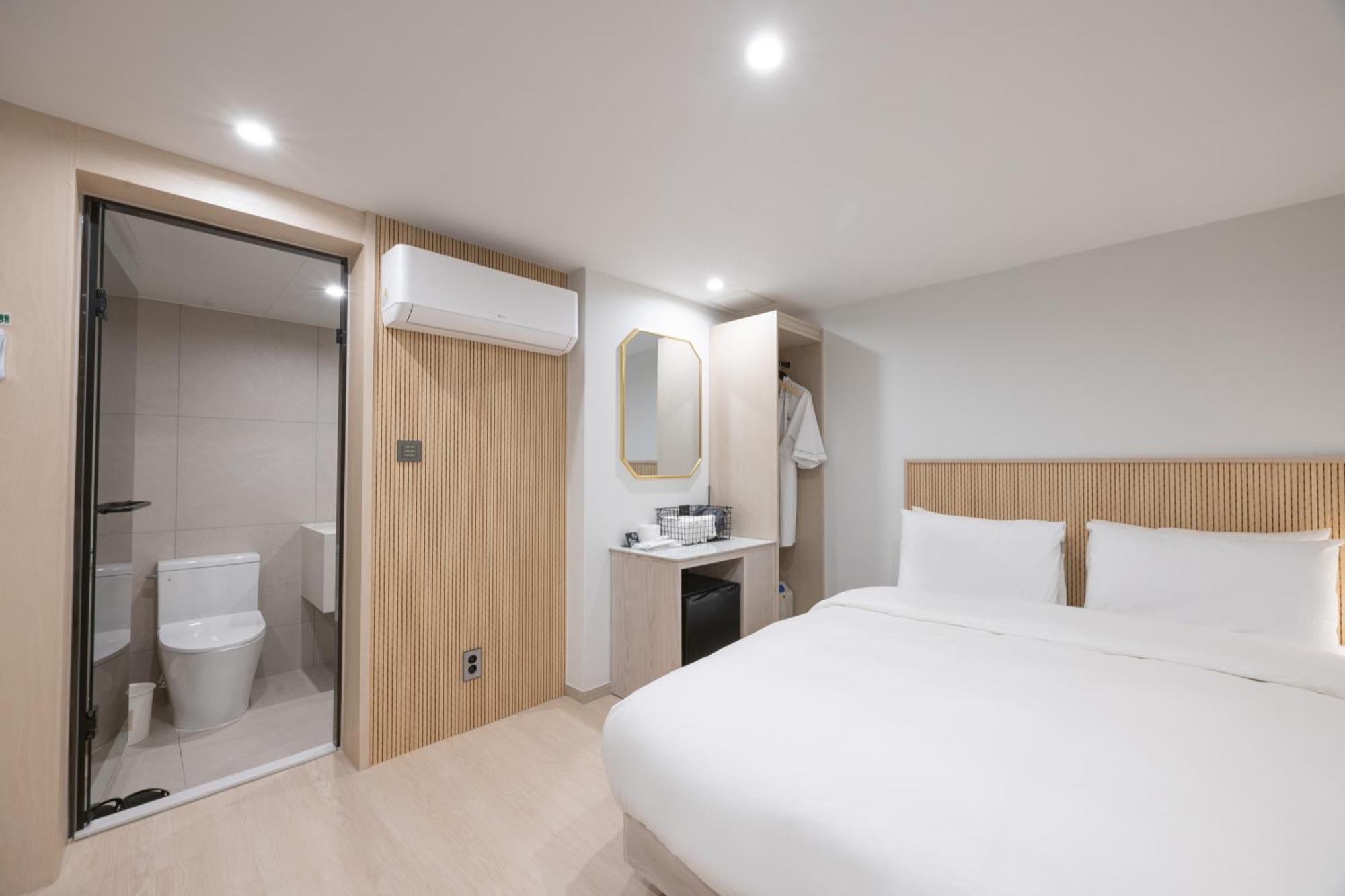 בוסאן Hotel Bellus מראה חיצוני תמונה